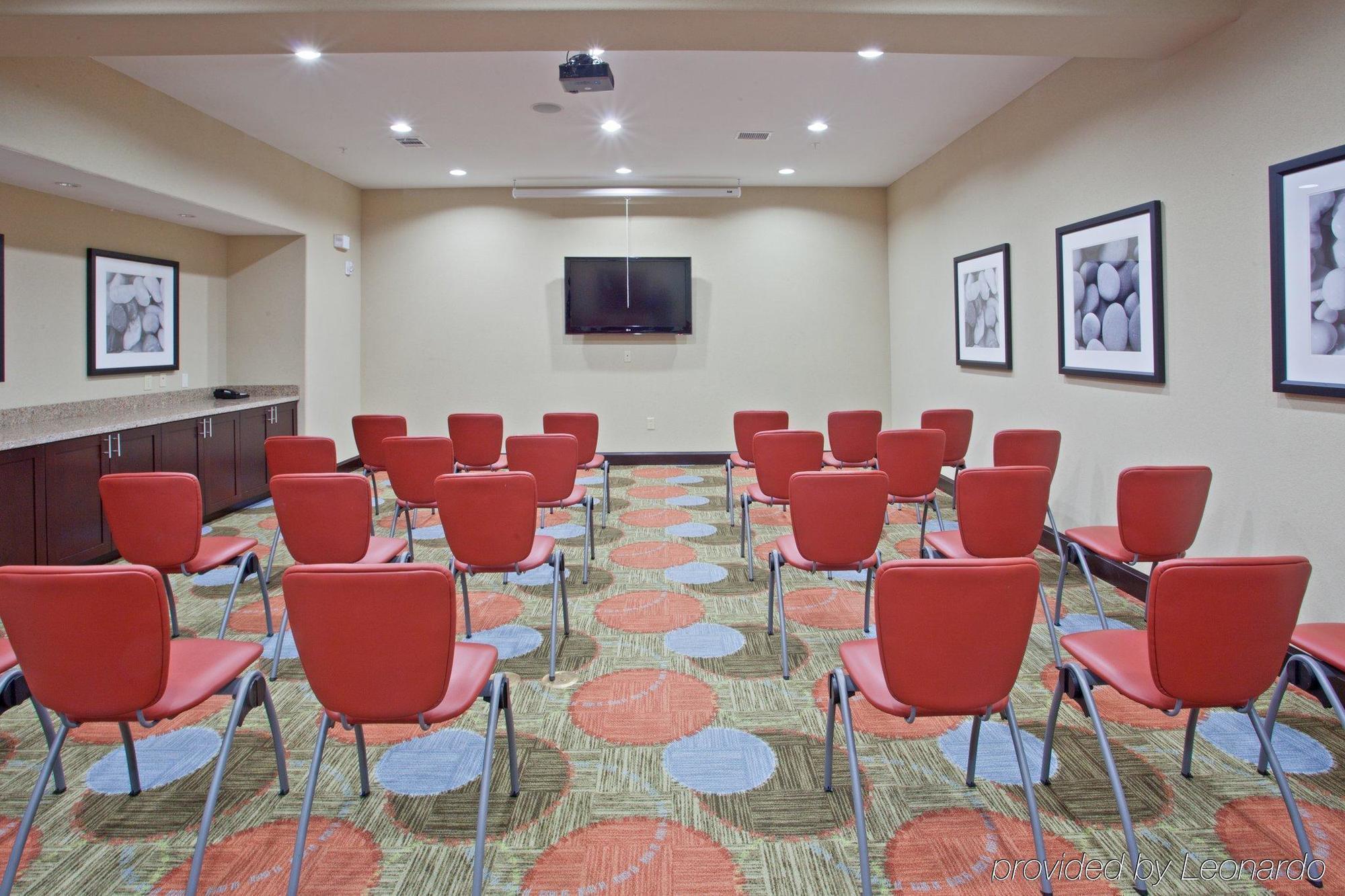 Staybridge Suites Houston Stafford - Sugar Land By Ihg Facilități foto