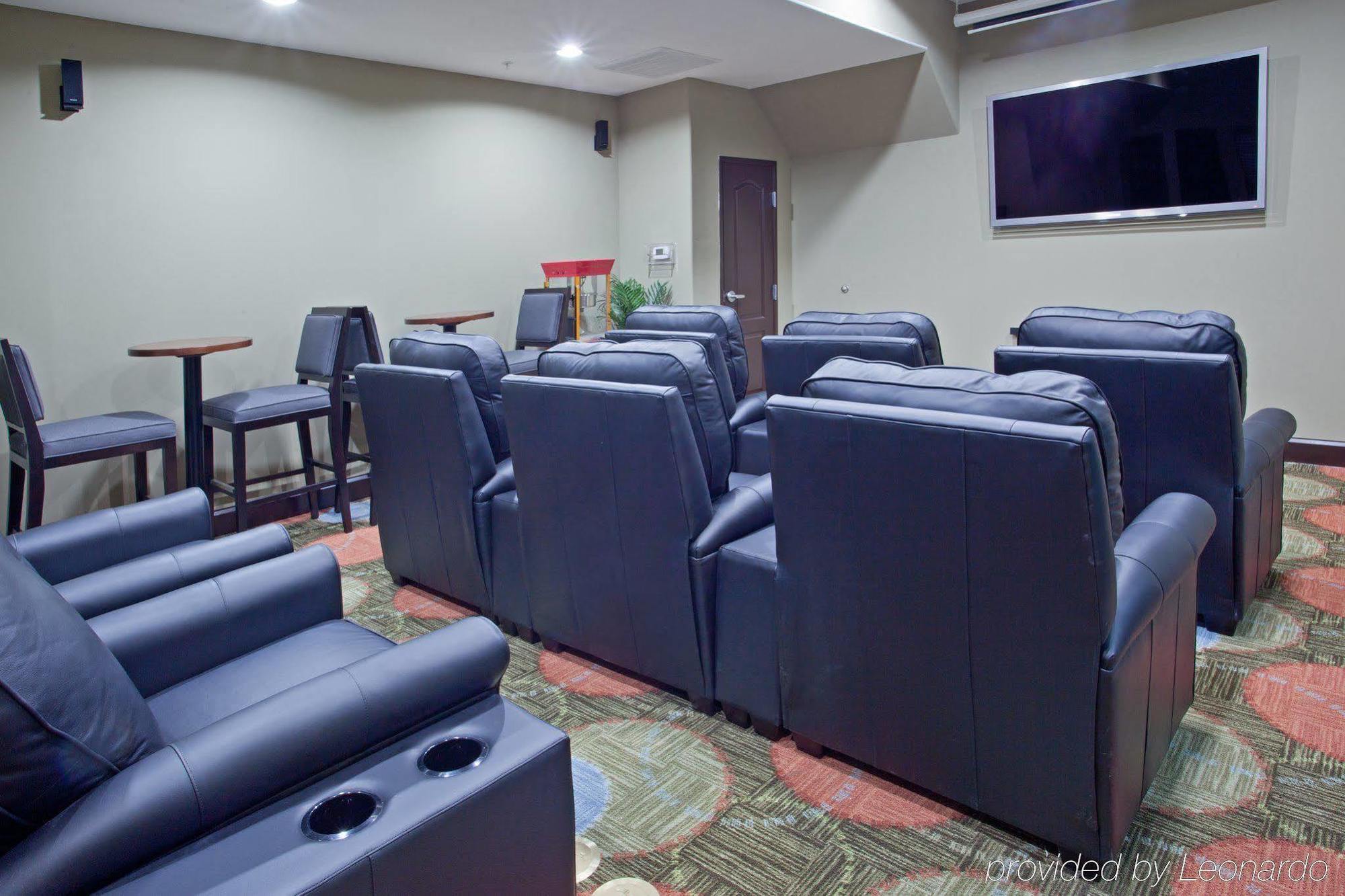 Staybridge Suites Houston Stafford - Sugar Land By Ihg Facilități foto